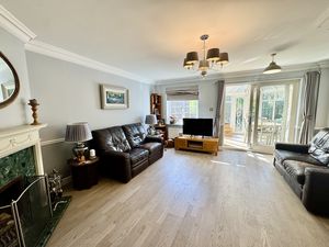 Photo 13- click for photo gallery